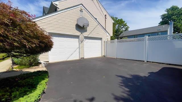 1465 7th St, West Babylon, NY 11704 - photo 41