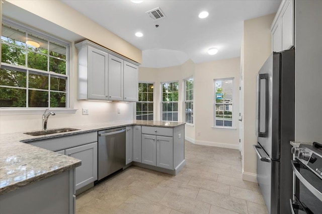 21 Steven Cir Unit 21, Dix Hills, NY 11746 - photo 5