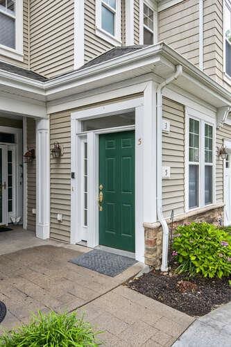 5 Symphony Dr, Lake Grove, NY 11755 - photo 5