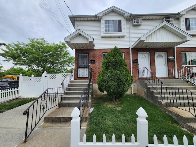 14746 223rd St, Springfield Gardens, NY 11413 - photo 1