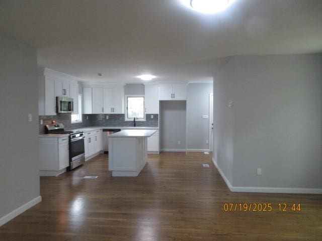10 Woodland Ln, Huntington, NY 11743 - photo 17