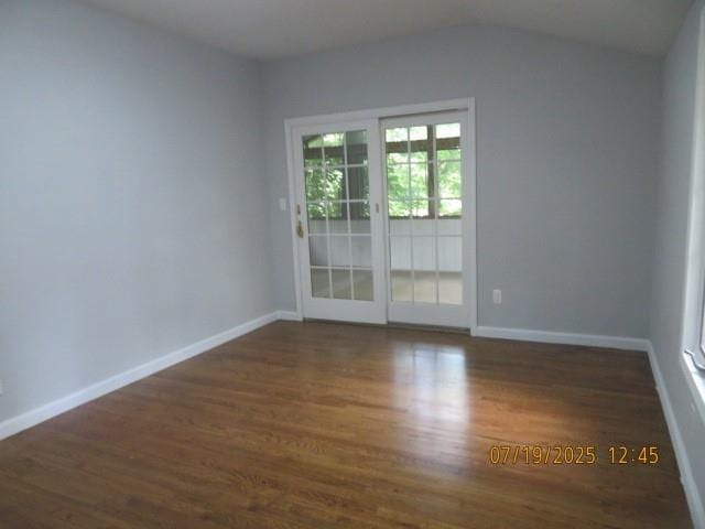 10 Woodland Ln, Huntington, NY 11743 - photo 18