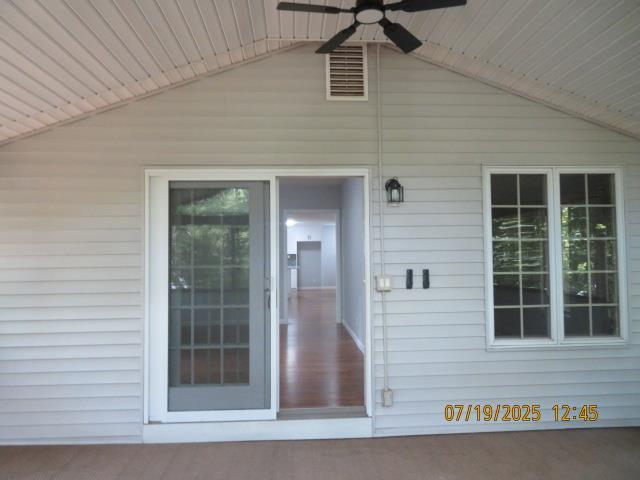 10 Woodland Ln, Huntington, NY 11743 - photo 19