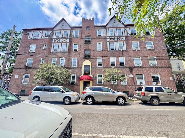 33-54 99th St, Corona, NY 11368 - photo 2
