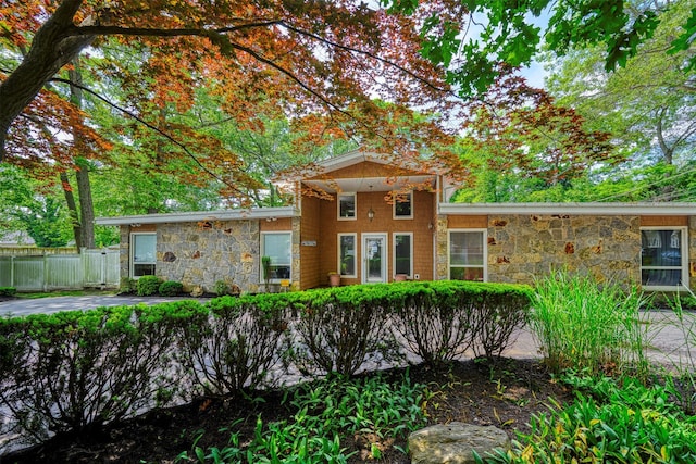 10 Hunter Ave, Miller Place, NY 11764 - photo 2
