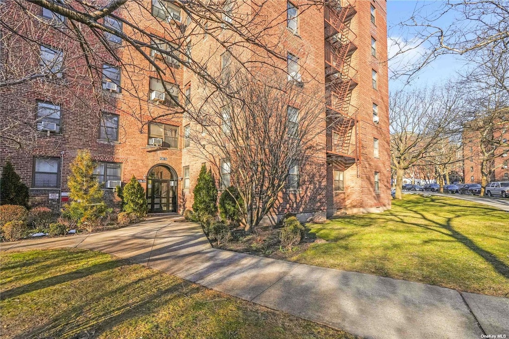 139-15 28th Rd Unit 4C, Flushing, NY 11354 - photo 1