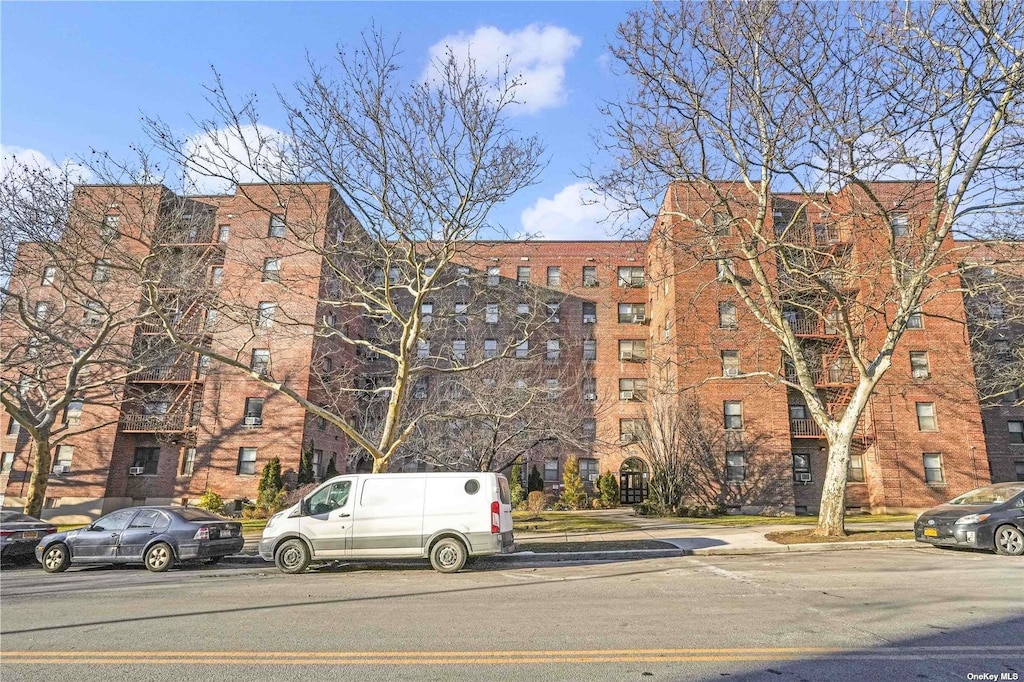 139-15 28th Rd Unit 4C, Flushing, NY 11354 - photo 2