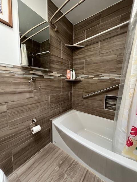 71-22 Calamus Ave, Woodside, NY 11377 - photo 13