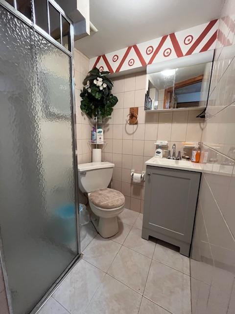 71-22 Calamus Ave, Woodside, NY 11377 - photo 15