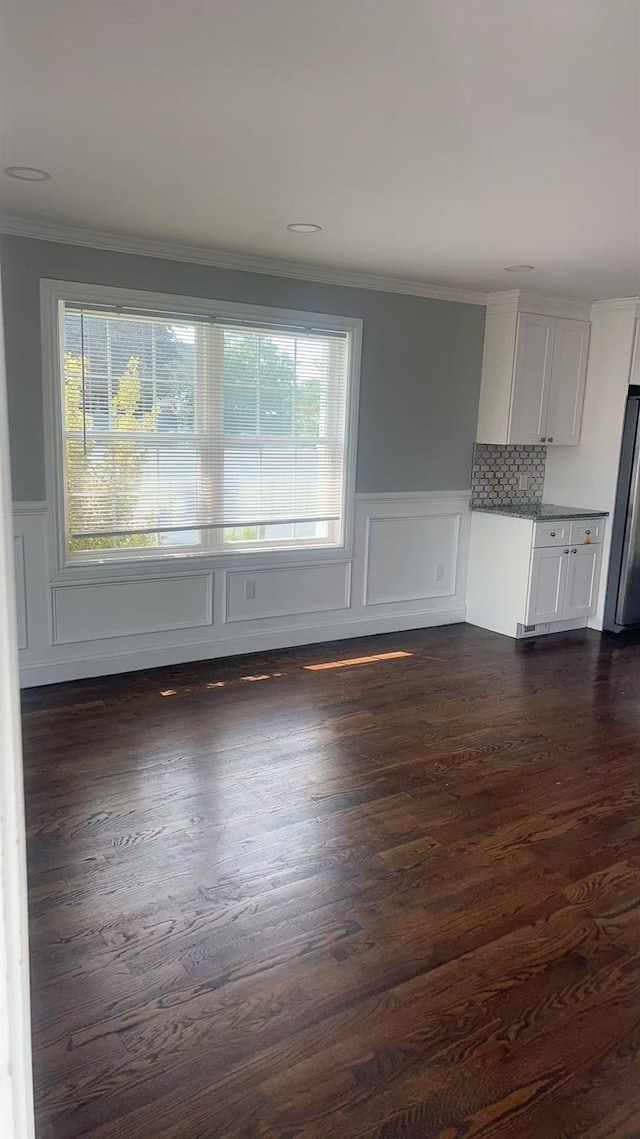 578 Albert St, East Meadow, NY 11554 - photo 14