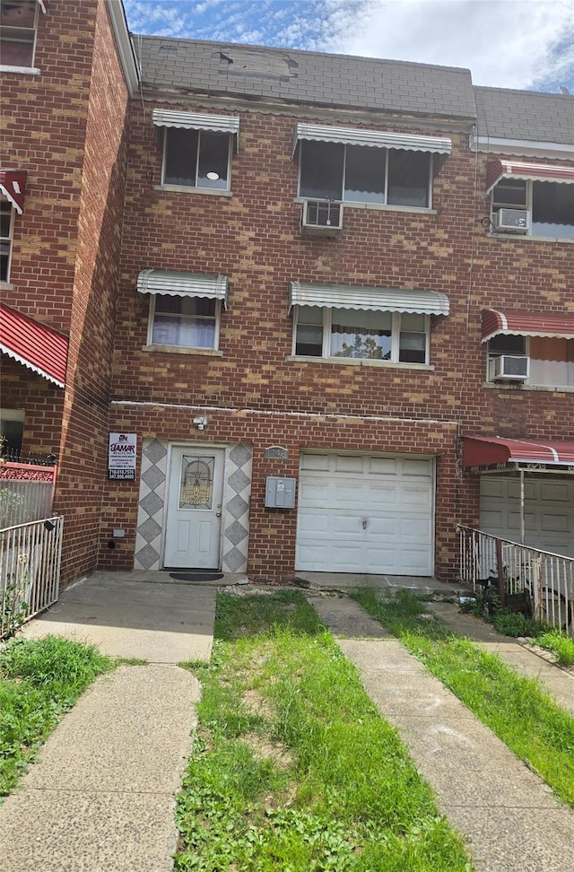 1248 Noble Ave, Bronx, NY 10472 - photo 1