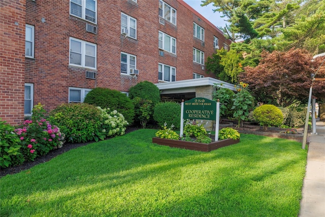 250 W Merrick Rd Unit 1E, Freeport, NY 11520 - photo 1
