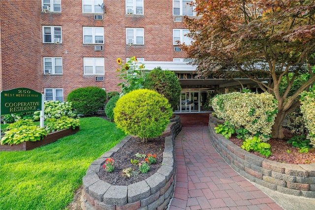250 W Merrick Rd Unit 1E, Freeport, NY 11520 - photo 2