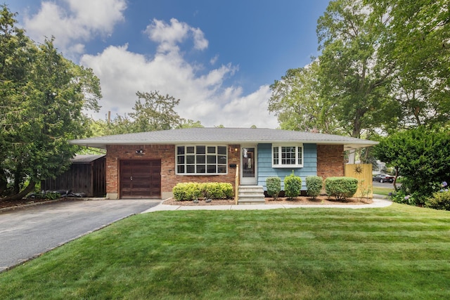13 Pebble Ln, Huntington Station, NY 11746 - photo 1
