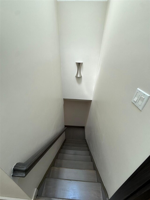 1367 E 27th St, Brooklyn, NY 11210 - photo 9