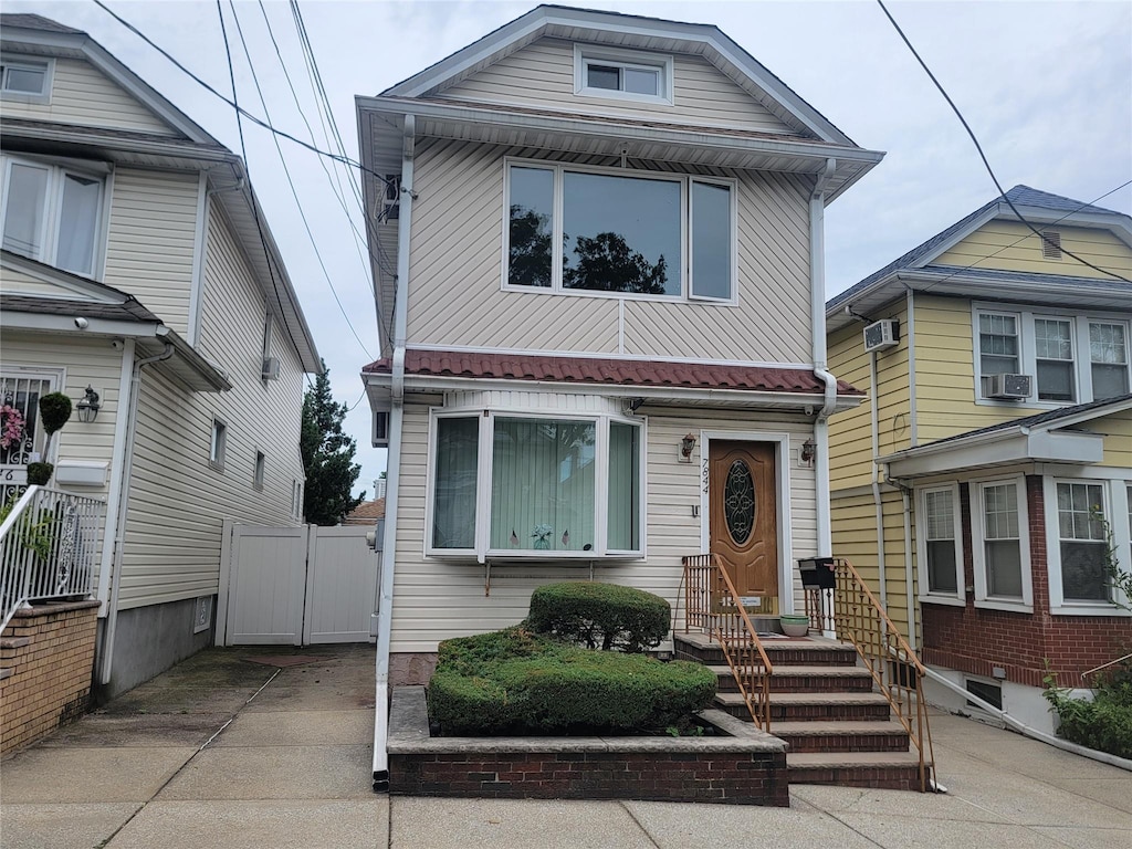 7844 86th St, Glendale, NY 11385 - photo 1