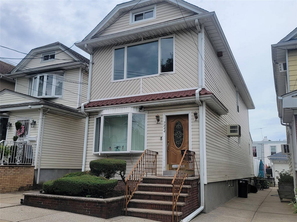 7844 86th St, Glendale, NY 11385 - photo 2