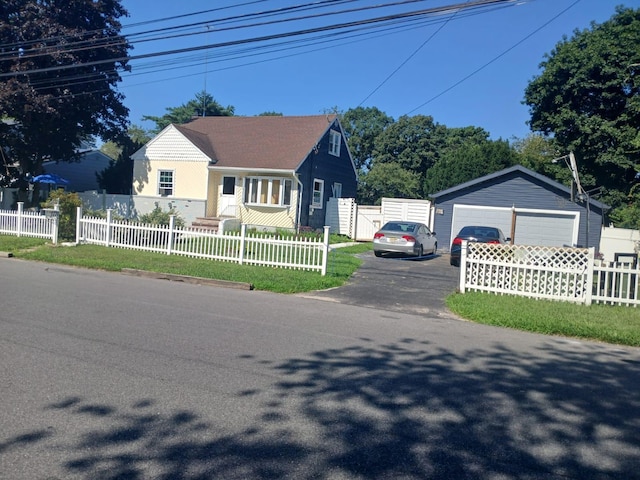 1776 Stein Dr, Bay Shore, NY 11706 - photo 1