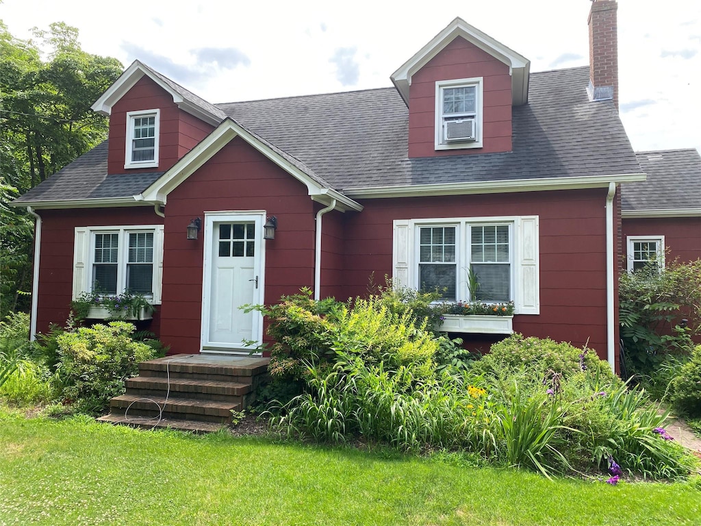 5660 Sound Ave, Mattituck, NY 11952 - photo 1