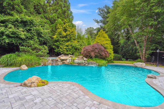22 Woodbury Farms Dr, Woodbury, NY 11797 - photo 34