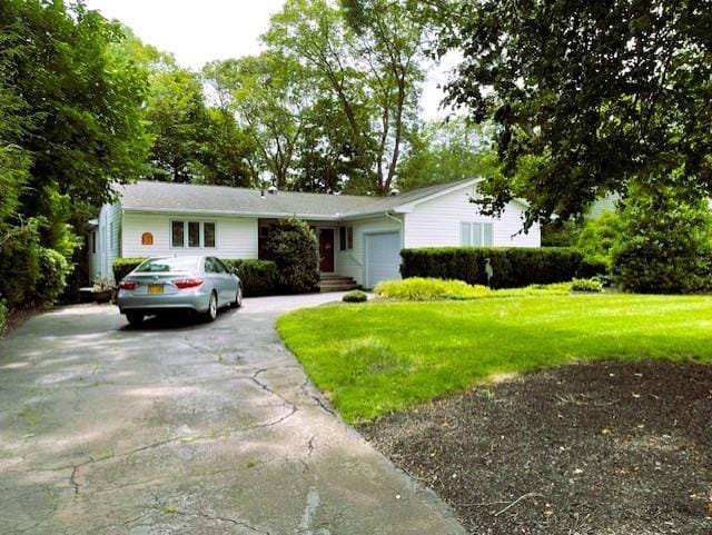 23 Gull Dr, Hauppauge, NY 11788 - photo 2