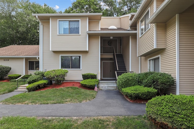 98 Molly Pitcher Ln Unit I, Yorktown Heights, NY 10598 - photo 1