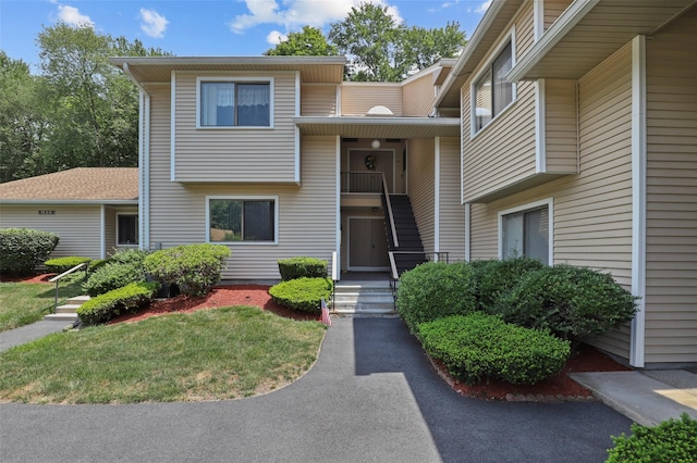 98 Molly Pitcher Ln Unit I, Yorktown Heights, NY 10598 - photo 2