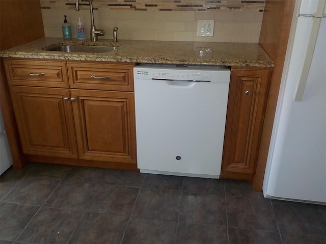 70-50 260th St Unit H-2, Glen Oaks, NY 11004 - photo 9
