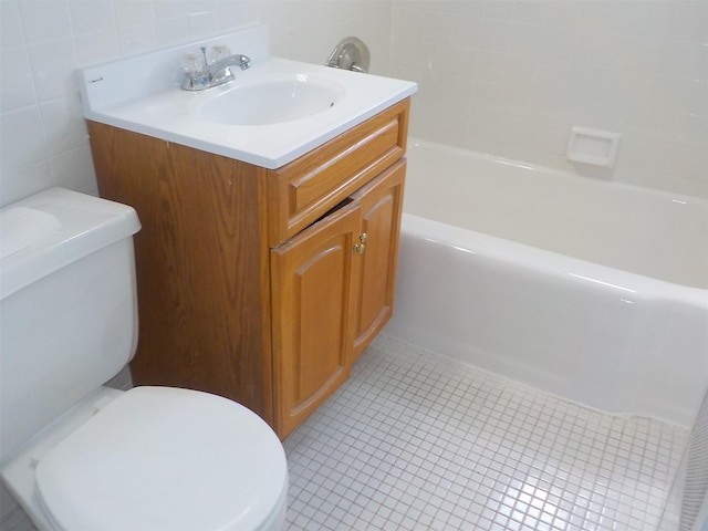 70-50 260th St Unit H-2, Glen Oaks, NY 11004 - photo 16