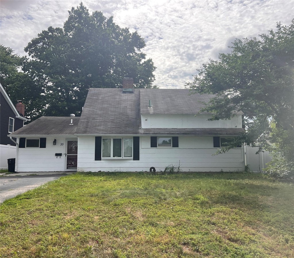 33 Teamster Ln, Levittown, NY 11756 - photo 1