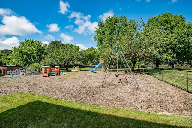 59 Farber Dr Unit 59, West Babylon, NY 11704 - photo 12