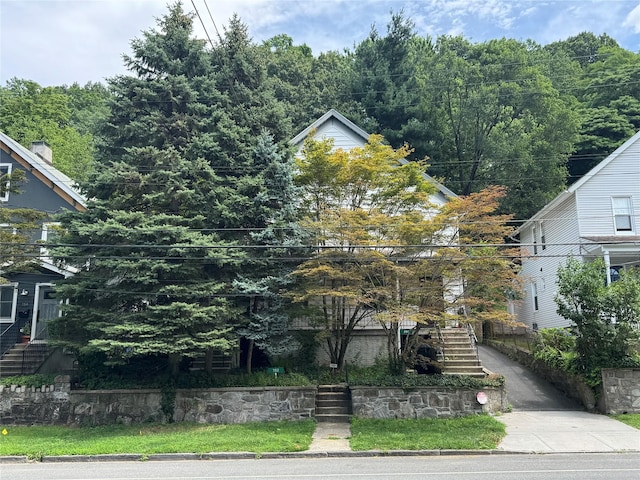 350 Warburton Ave, Hastings-On-Hudson, NY 10706 - photo 17