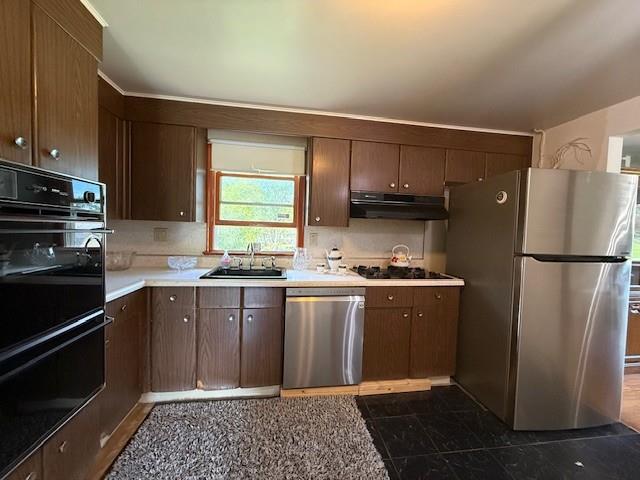 21 Carriage Dr, Newburgh, NY 12550 - photo 8