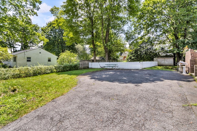 16 Tighe Rd, Yorktown Heights, NY 10598 - photo 2