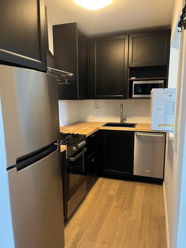 460 Old Town Rd Unit 25L, Upper Unit, Port Jefferson Station, NY 11776 - photo 1