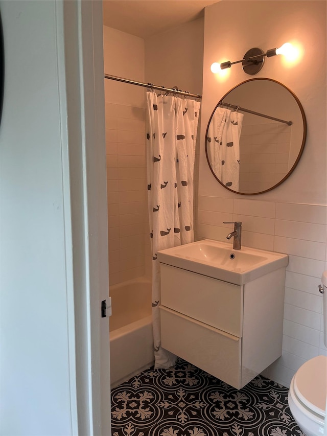 460 Old Town Rd Unit 25L, Upper Unit, Port Jefferson Station, NY 11776 - photo 8