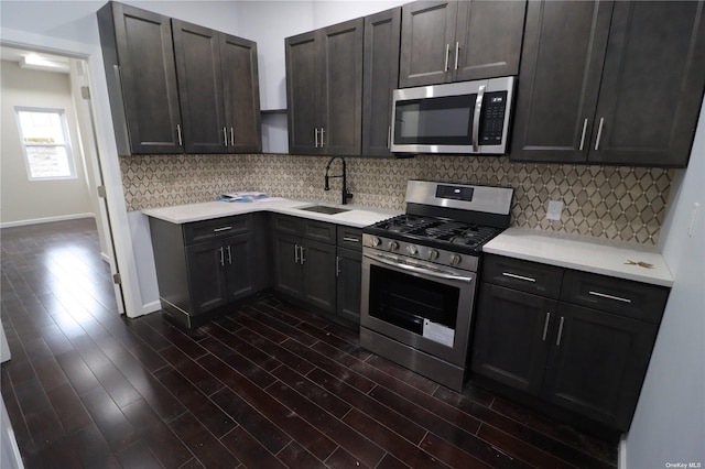 8272 88th Ln, Glendale, NY 11385 - photo 3