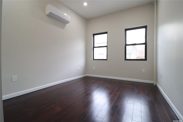 8272 88th Ln, Glendale, NY 11385 - photo 9