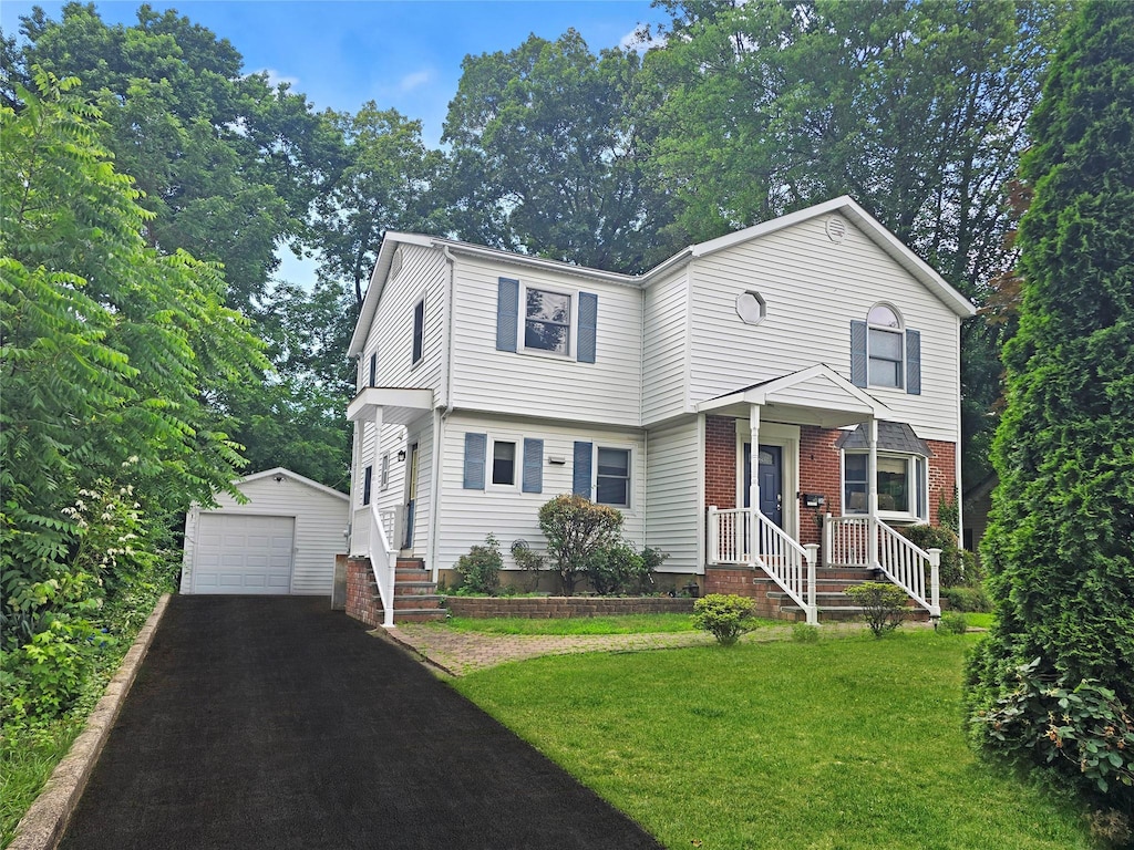 35 Willits Rd, Glen Cove, NY 11542 - photo 1
