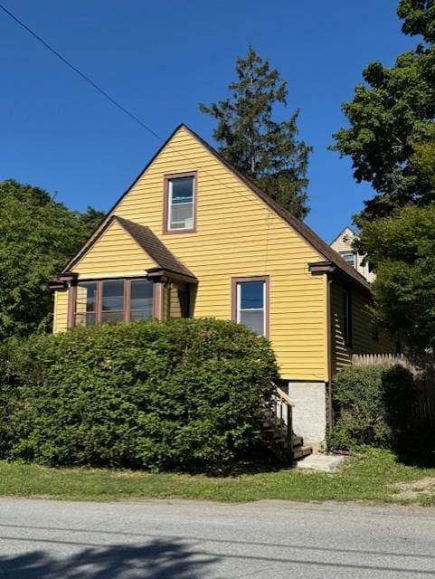 45 Marple Rd, Poughkeepsie, NY 12603 - photo 2