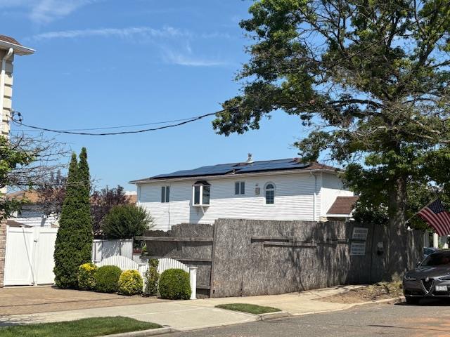 164-44 89th St, Howard Beach, NY 11414 - photo 2