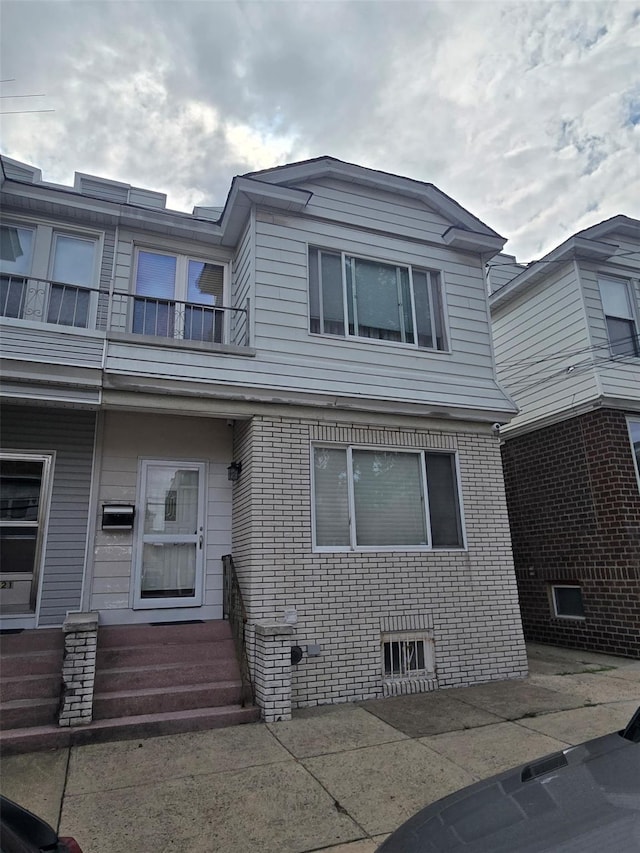 7823 85th St, Glendale, NY 11385 - photo 1