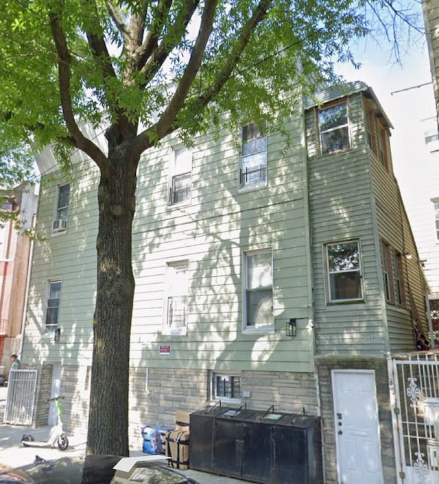 1706 Holland Ave, Bronx, NY 10462 - photo 1