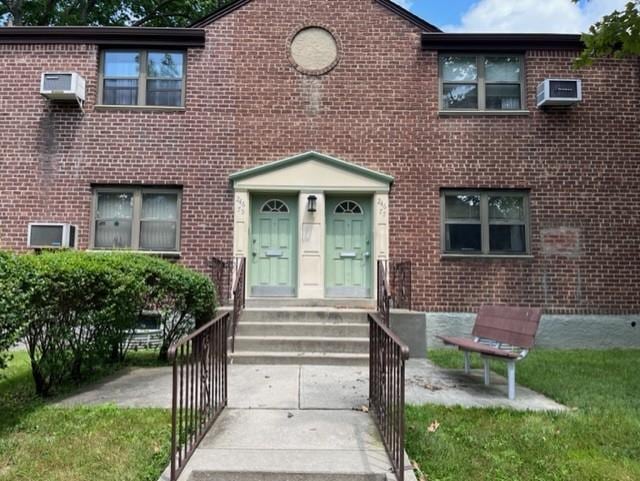 24675 57th Dr Upper, Upper, Douglaston, NY 11362 - photo 1