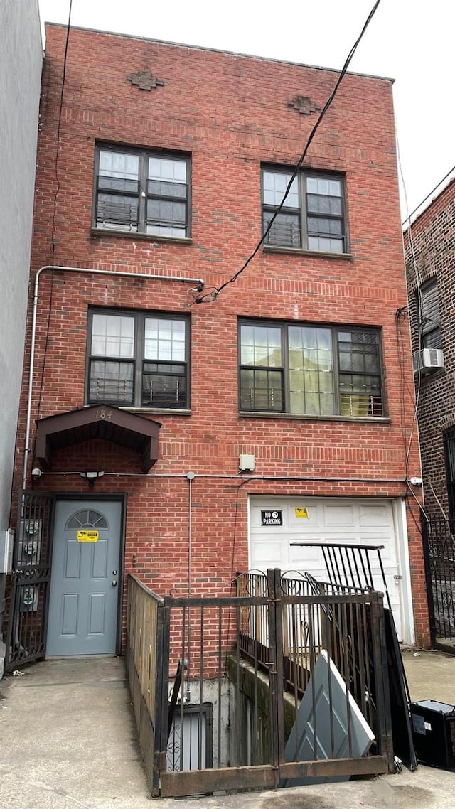 184 Milford St, Brooklyn, NY 11208 - photo 1