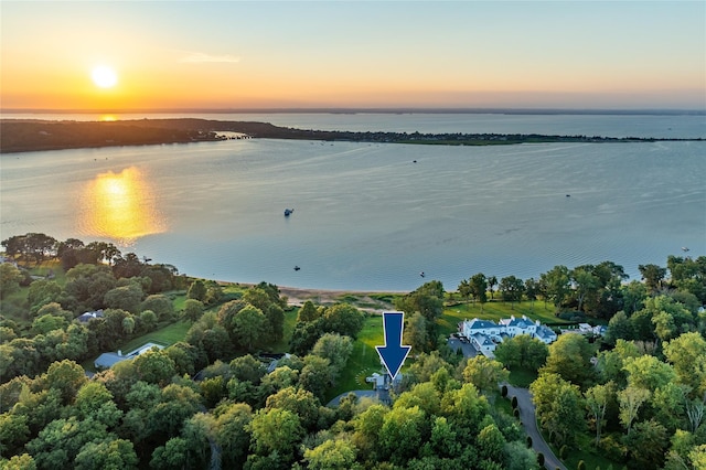 527 Centre Island Rd, Centre Island, NY 11771 - photo 2