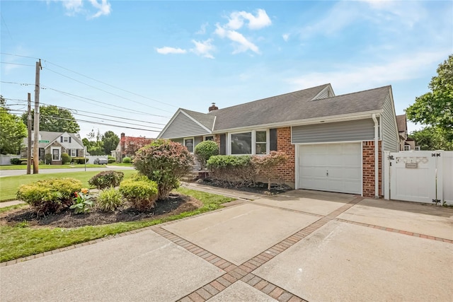 3388 Maplewood Dr, Wantagh, NY 11793 - photo 3