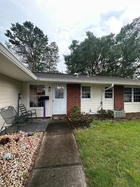 247 Newcastle Ct Unit A, Ridge, NY 11961 - photo 3