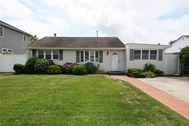 76 Conneticut Ave, Massapequa, NY 11758 - photo 1