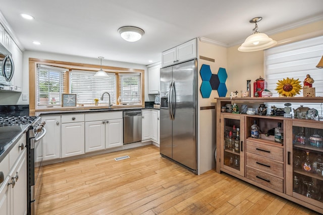 20 Betsy Ross Dr, Bohemia, NY 11716 - photo 12